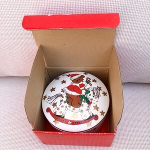 Christmas Trinket Box Round 5"x2" Santa Bear Christopher Stuart Bone China